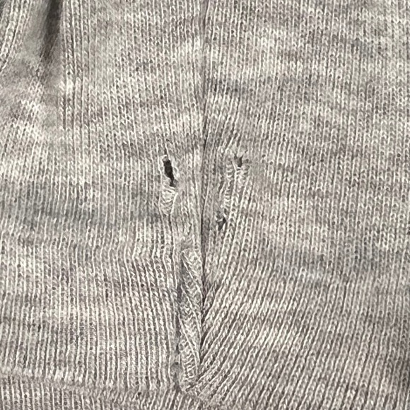 Ralph Lauren Sport Long Sleeve V-Neck Pima Cotton Top XL *FLAW‎ - Picture 10 of 10